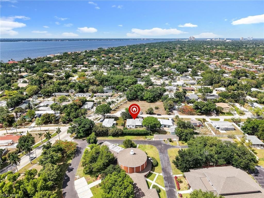 1404 Santa Barbara Ave , Fort Myers, FL 33901 Photo