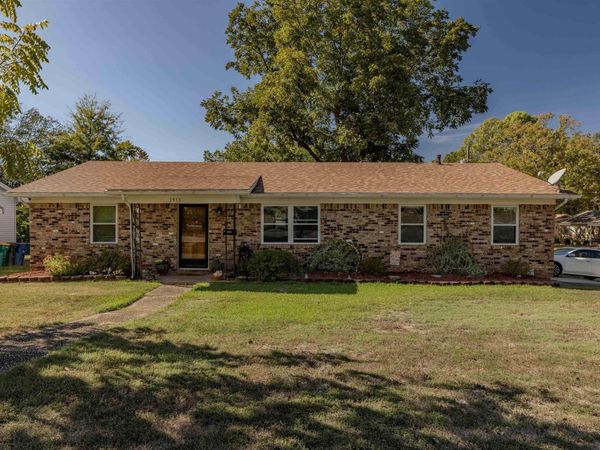 5913 La Mirado Drive, North Little Rock, AR 72118