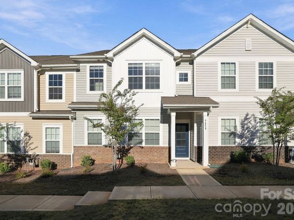 9859 Old Garden Circle, Gastonia, NC 28056