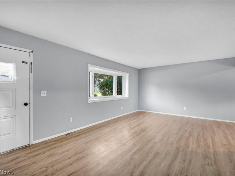 122 Courtland Boulevard, Eastlake, OH 44095 Photo 7