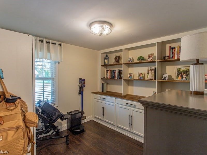1805 Stonehenge Avenue NE, Warren, OH 44483 Photo 15