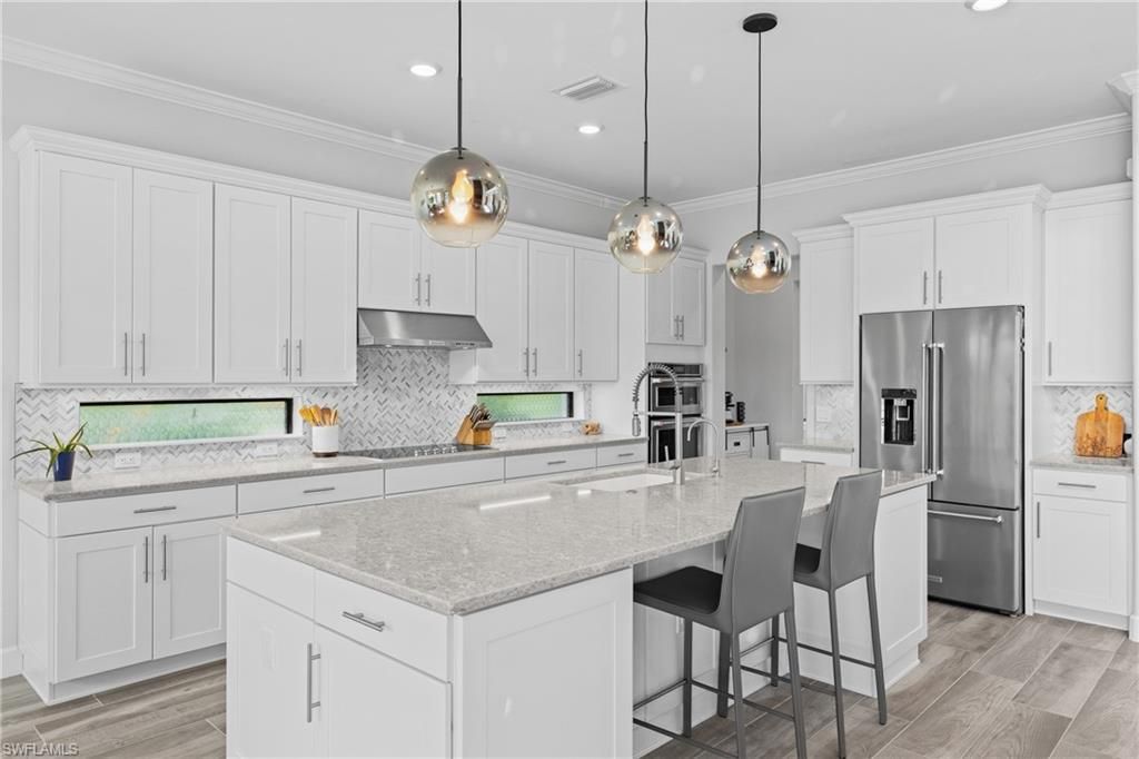 19390 The Place Blvd , Estero, FL 33928 Photo