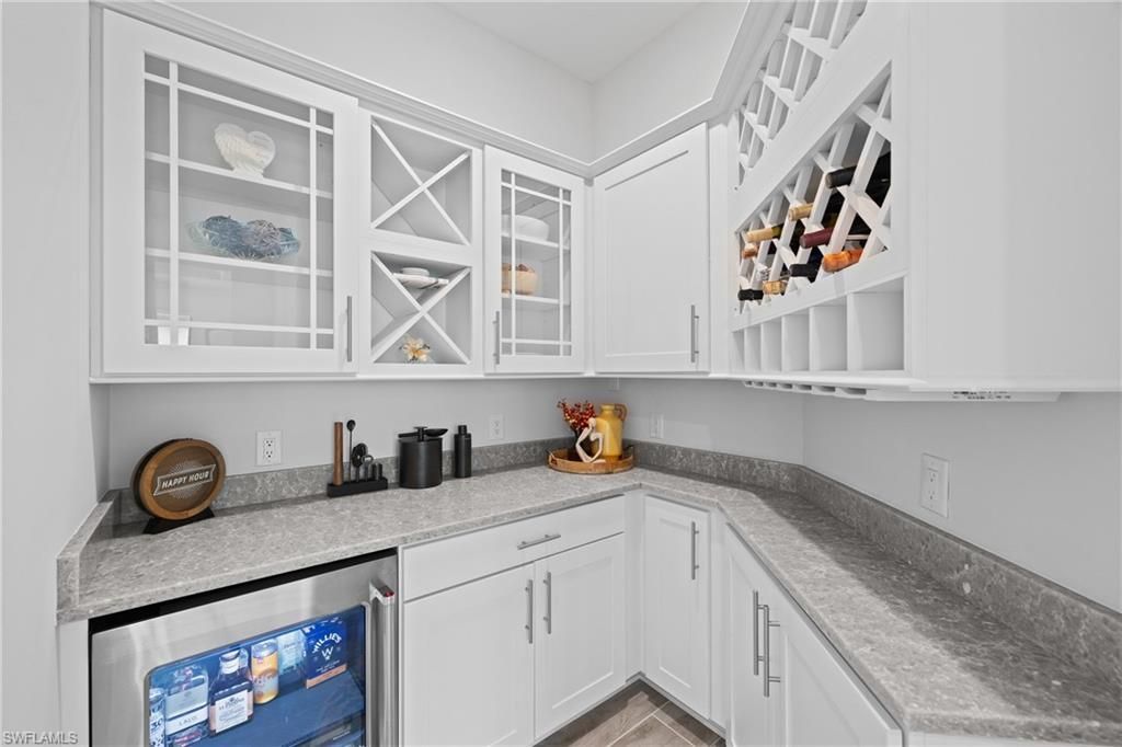 19390 The Place Blvd , Estero, FL 33928 Photo