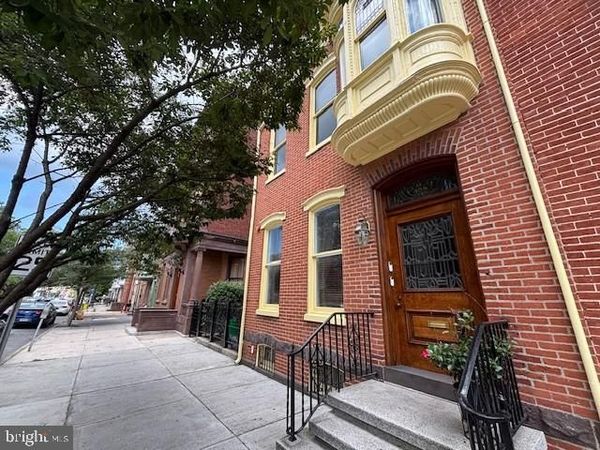 458 W MARKET STREET , YORK, PA 17401