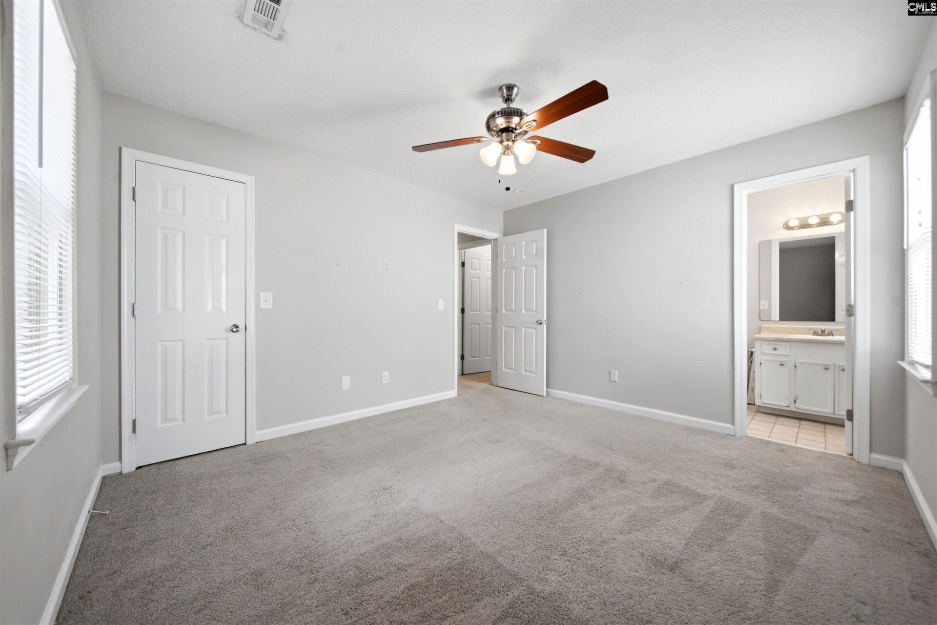 125 Auburnleaf Drive  Photo 11