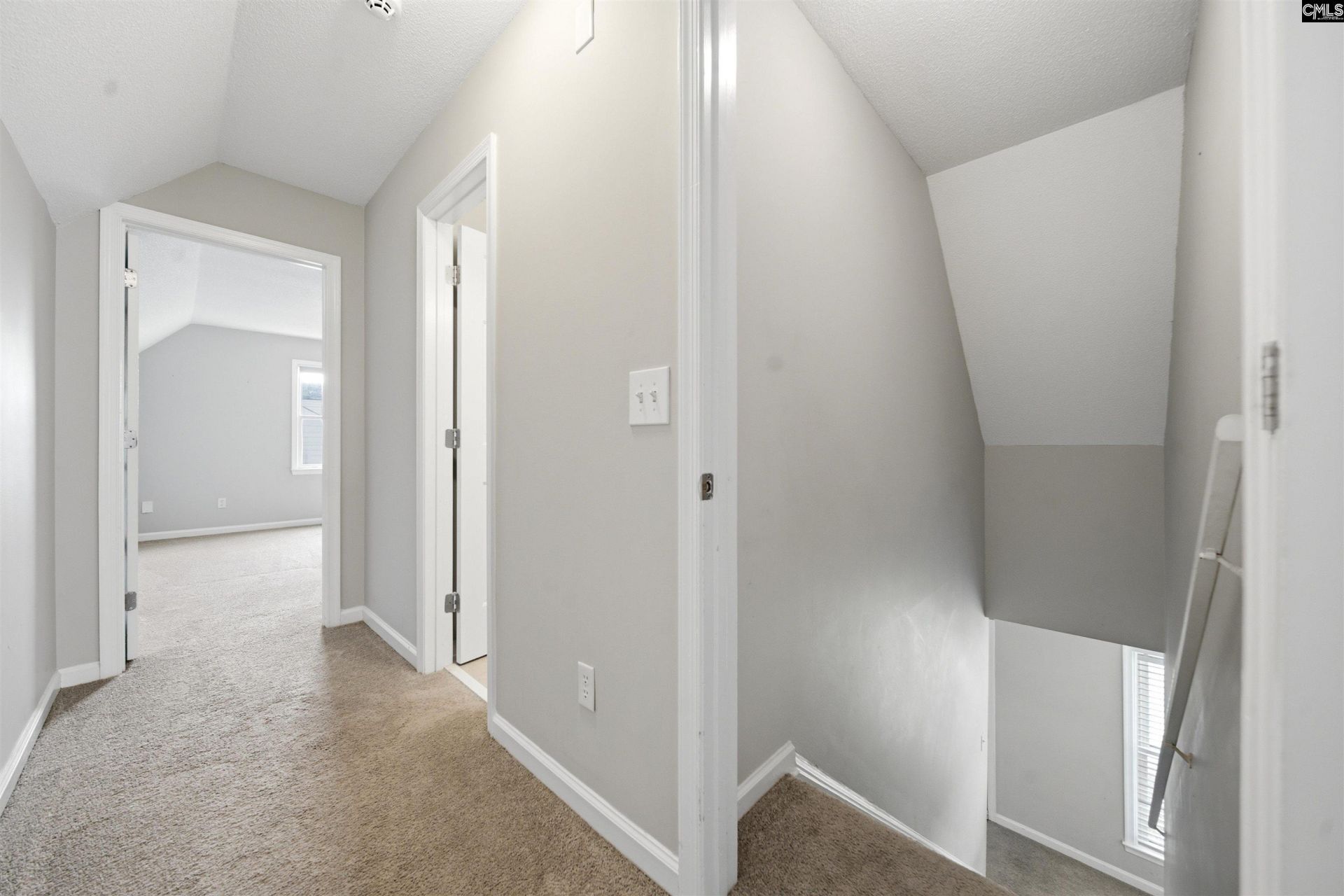 125 Auburnleaf Drive  Photo 16