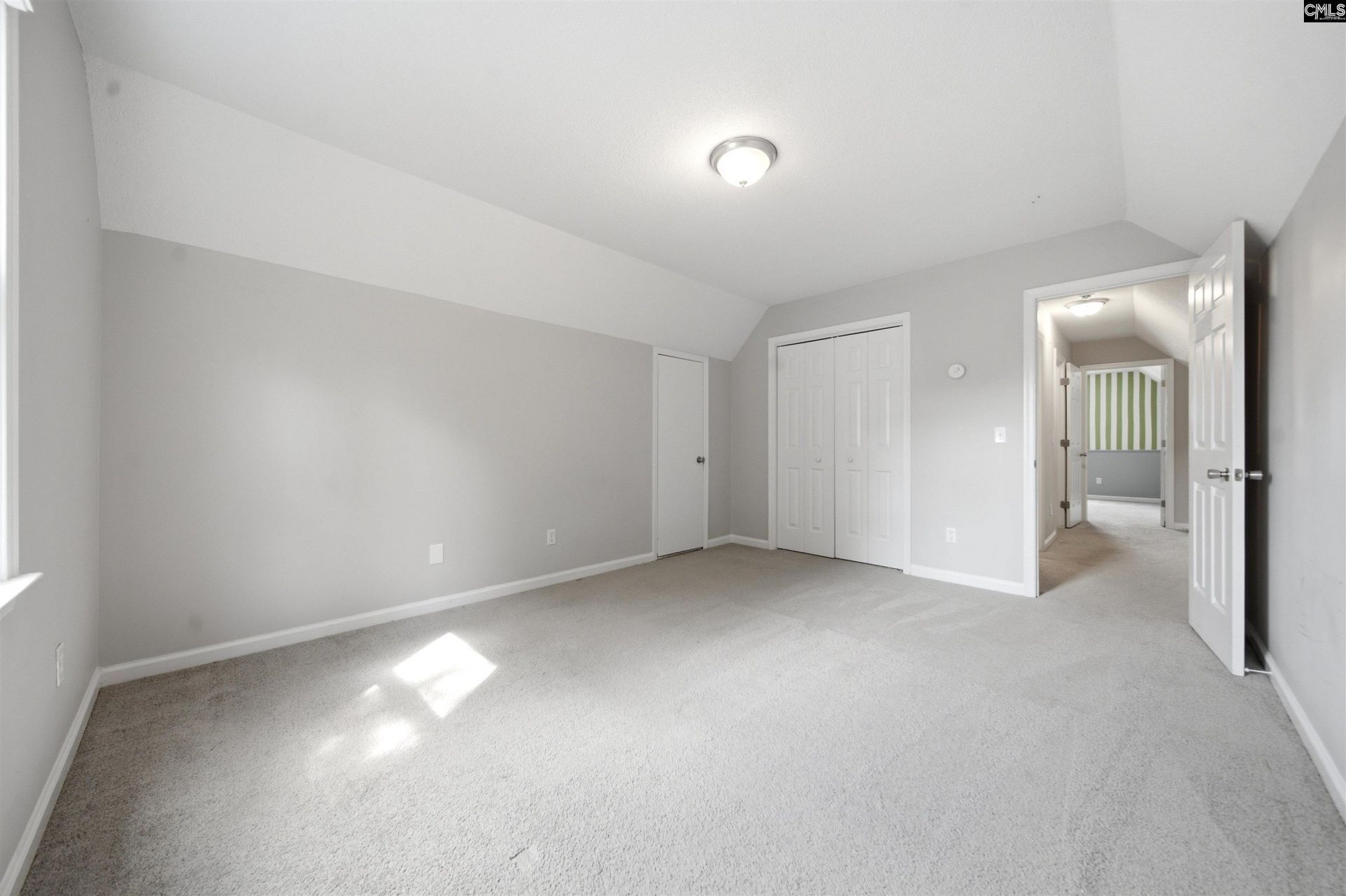 125 Auburnleaf Drive  Photo 19