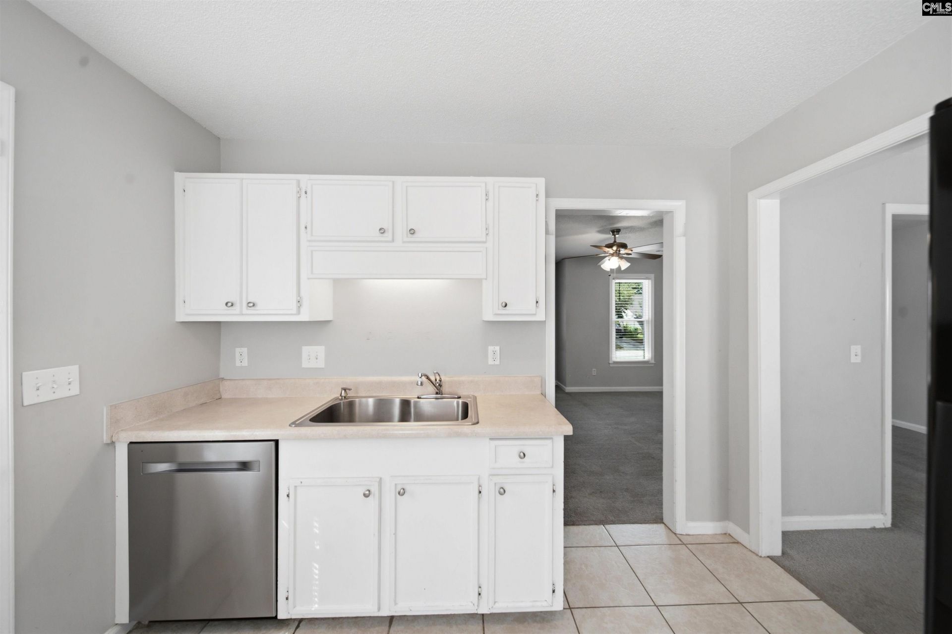 125 Auburnleaf Drive  Photo 6