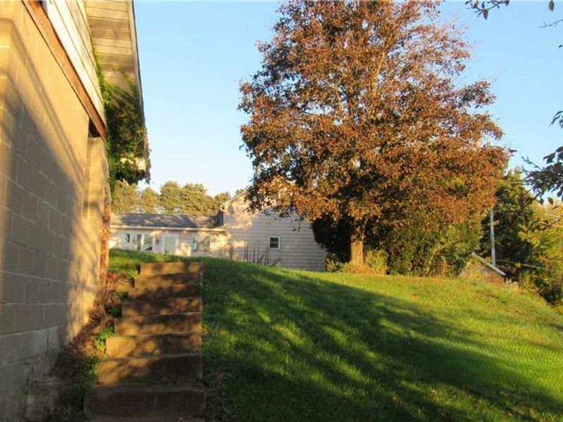 281 Brady Street, Magnolia, OH 44643 Photo 12