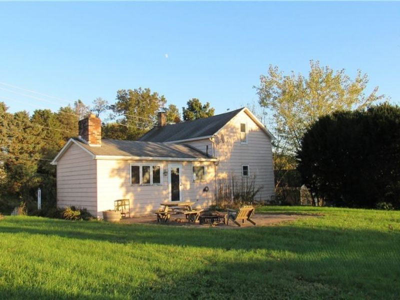 281 Brady Street, Magnolia, OH 44643 Photo 9