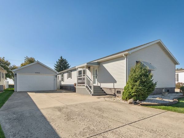 10925 Doral Drive , Frankfort, IL 60423