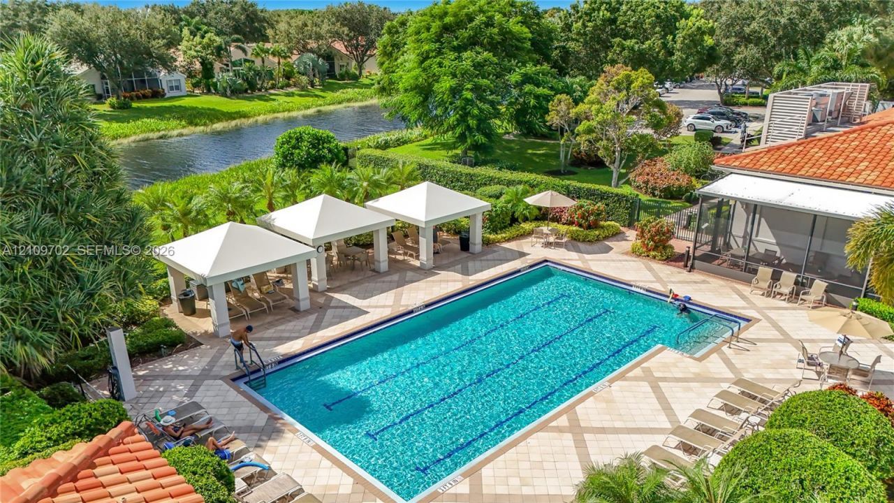 11195 Mandalay Way , Boynton Beach, FL 33437 Photo