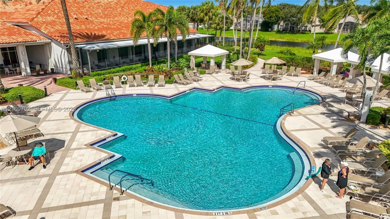 11195 Mandalay Way , Boynton Beach, FL 33437 Photo