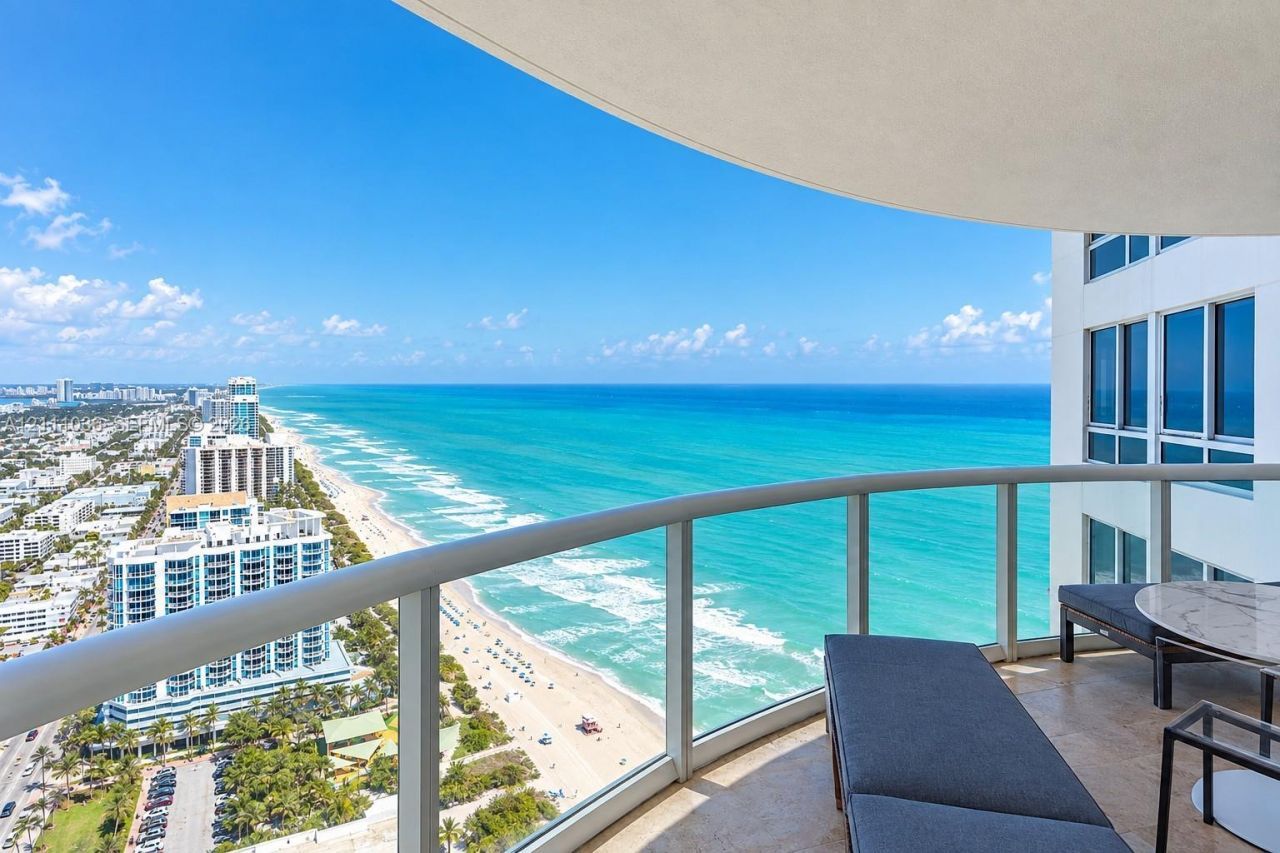 6365 Collins Ave, Unit 3811, Miami Beach, FL 33141 Photo