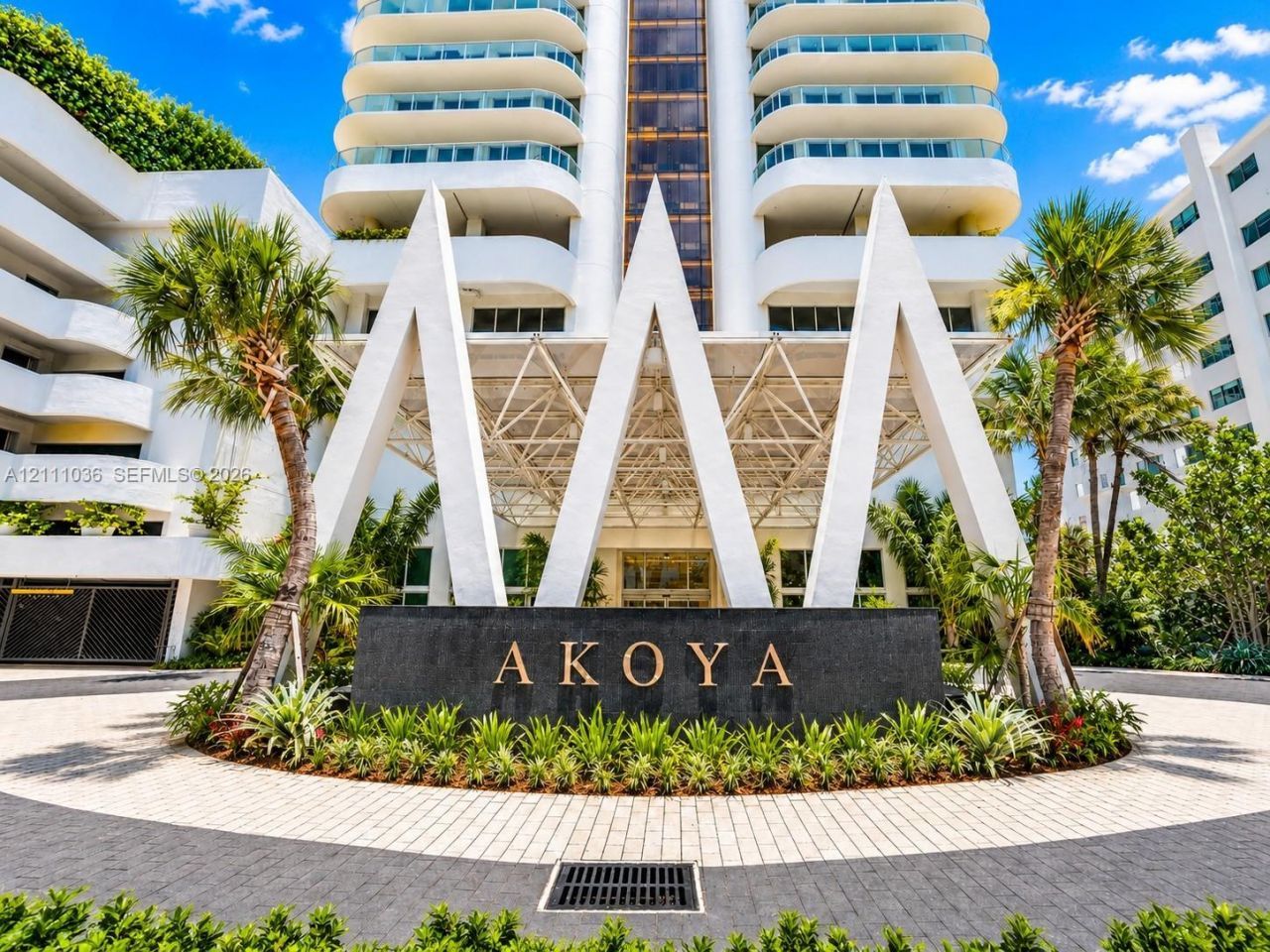 6365 Collins Ave, Unit 3811, Miami Beach, FL 33141 Photo