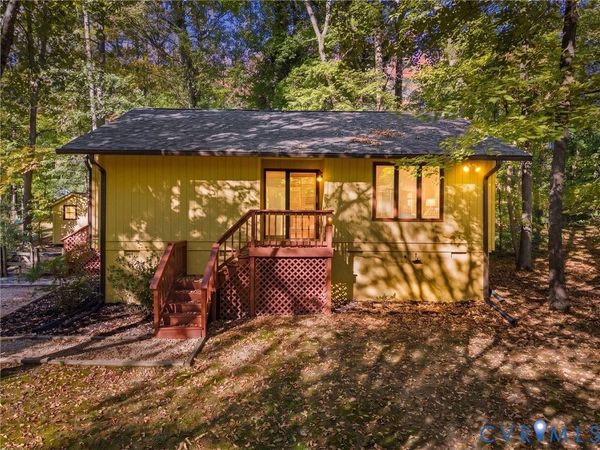 3100 Spreading Oak Road , Midlothian, VA 23112