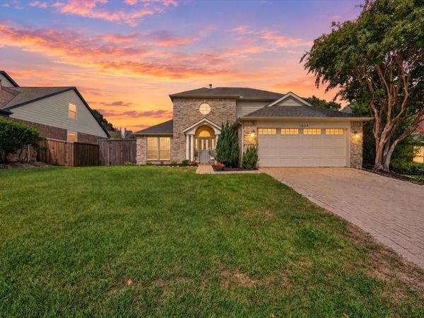 1624 Yaggi Drive, Flower Mound, TX 75028