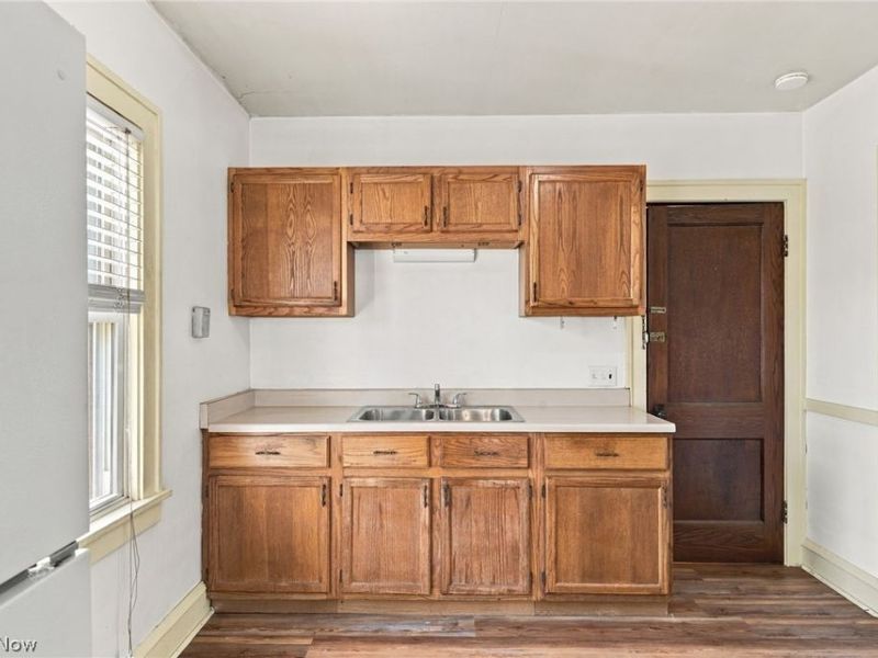 2417 Tampa Avenue, Cleveland, OH 44109 Photo 27