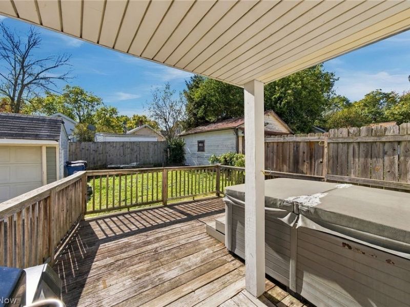 2417 Tampa Avenue, Cleveland, OH 44109 Photo 48