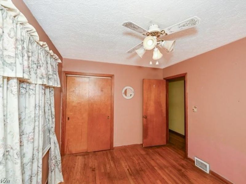 490 Bonshire Road, Akron, OH 44319 Photo 12