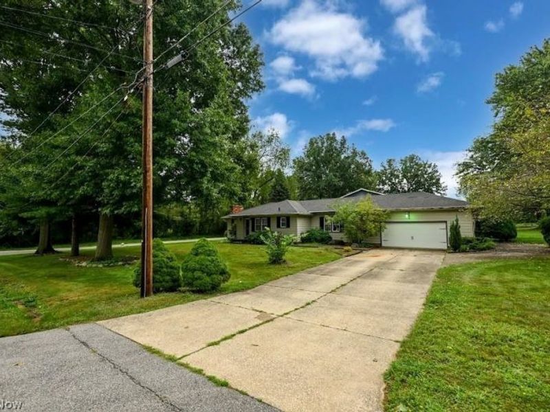 490 Bonshire Road, Akron, OH 44319 Photo 25