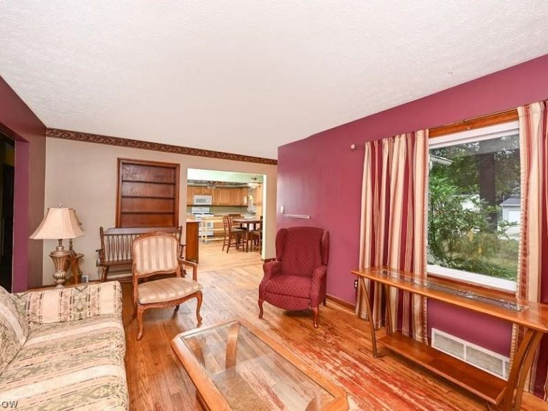 490 Bonshire Road, Akron, OH 44319 Photo 5
