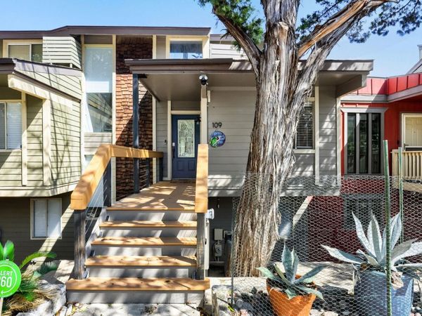 109 Comanche PT , Point Venture, TX 78645