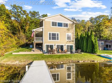 1023 Pearson Drive, Milford Township, Mi 48381