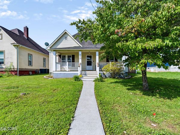 202 Kingwood Rd, Knoxville, TN 37918