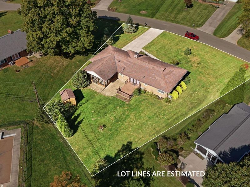 70 Fruit Hill Drive , Chillicothe, OH 45601 Photo 2