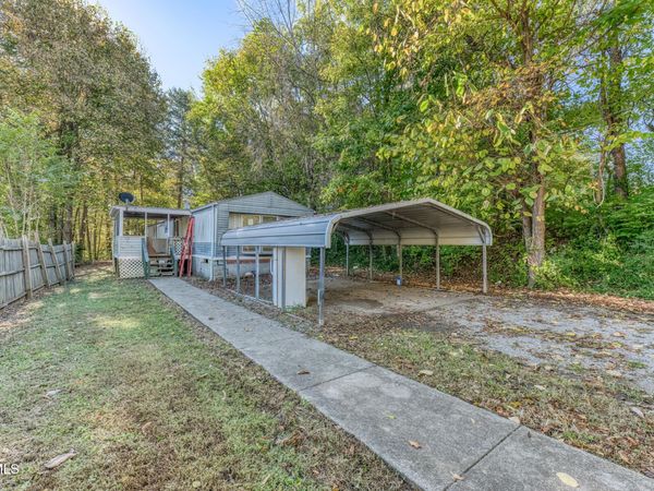 203 Hidden Oaks Drive, Johnson City, TN 37601