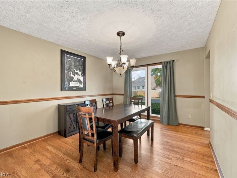 665 Oakcrest Drive , Wadsworth, OH 44281 Photo 10