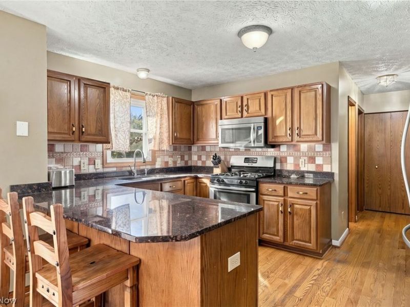 665 Oakcrest Drive , Wadsworth, OH 44281 Photo 19