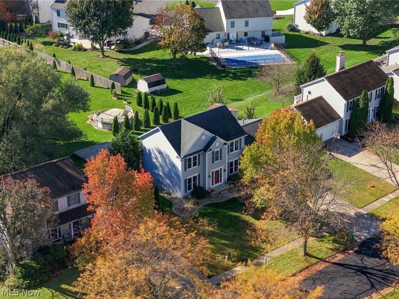 665 Oakcrest Drive , Wadsworth, OH 44281 Photo 4