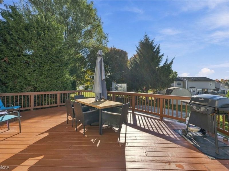 665 Oakcrest Drive , Wadsworth, OH 44281 Photo 47