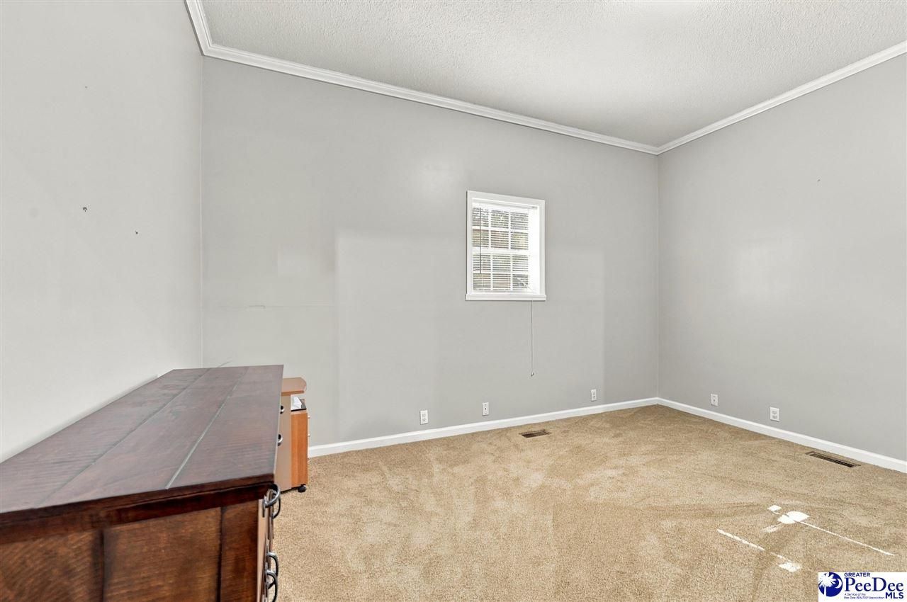 117 Clifton Rd Photo 19