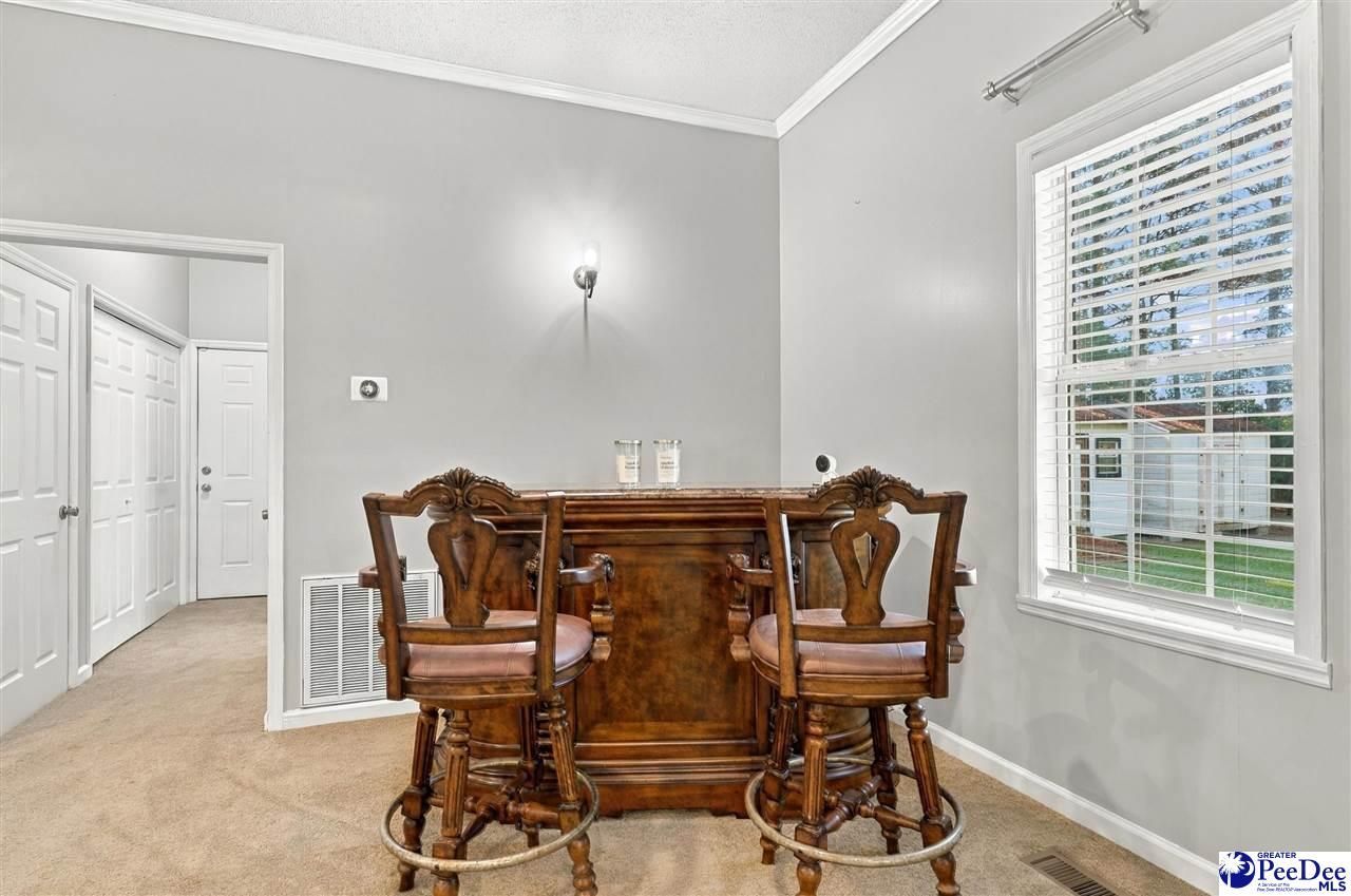 117 Clifton Rd Photo 20