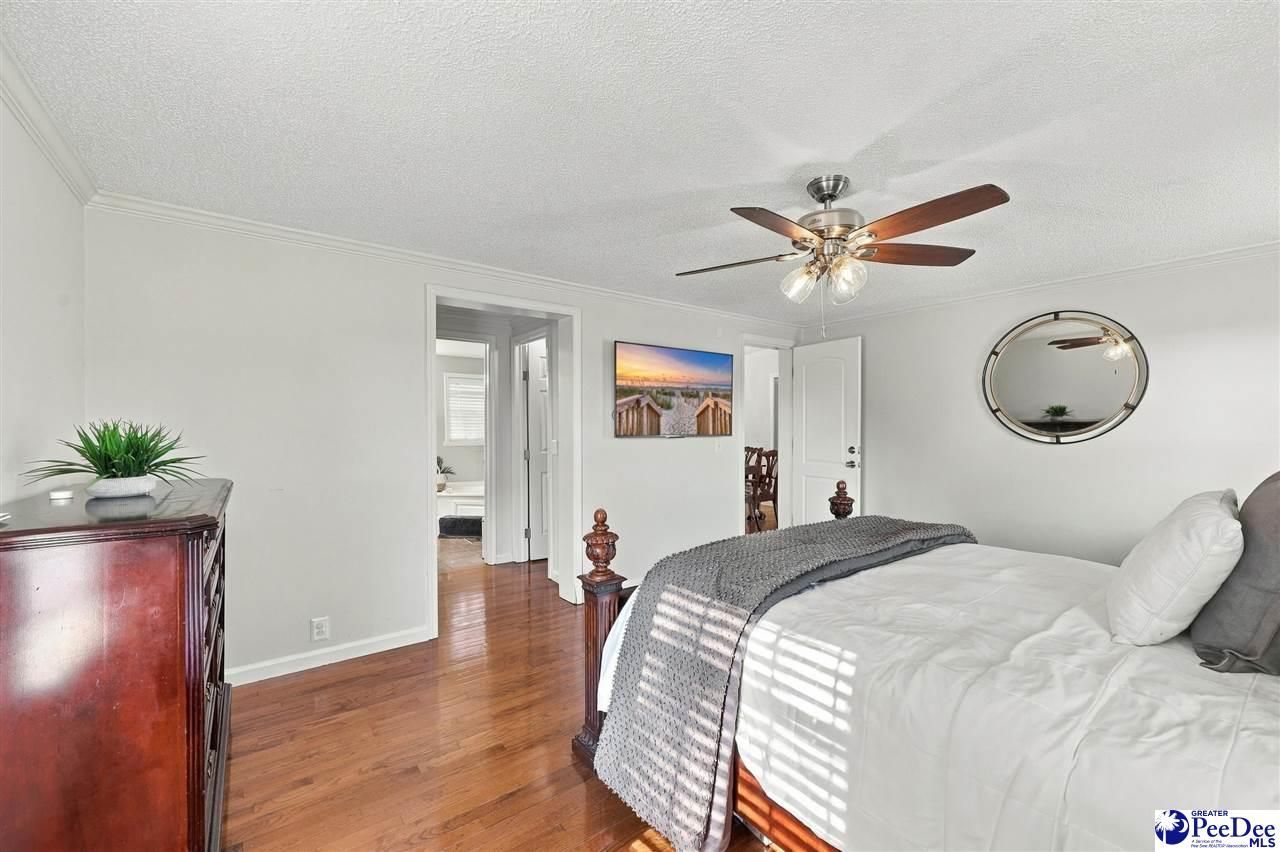 117 Clifton Rd Photo 23