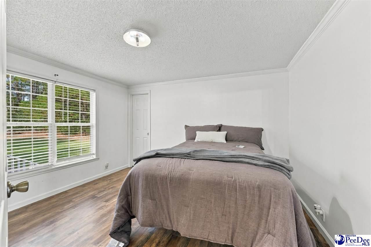 117 Clifton Rd Photo 28