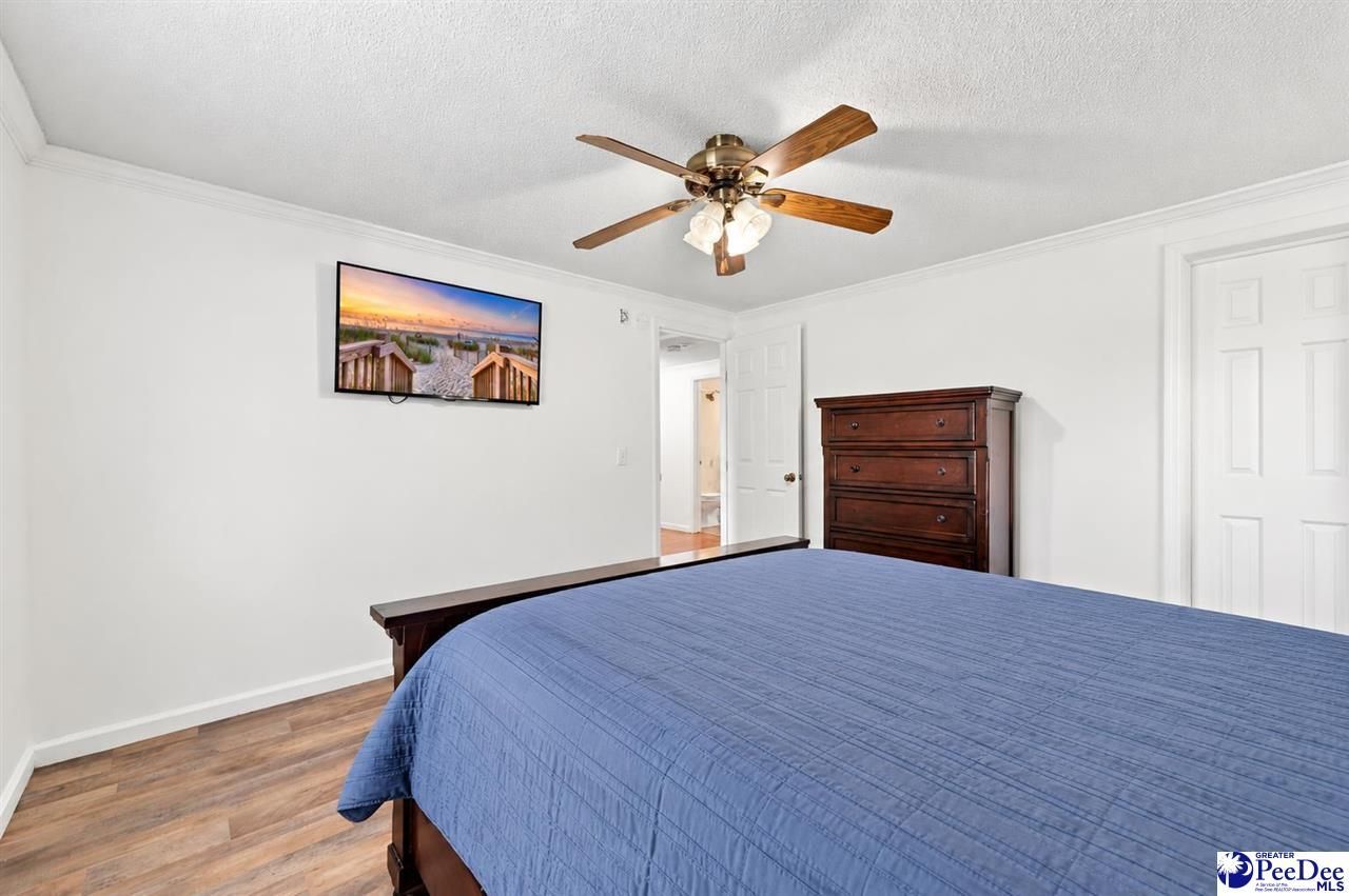117 Clifton Rd Photo 37