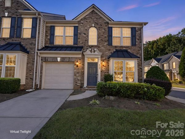 5904 Union Pacific Avenue, Charlotte, NC 28210