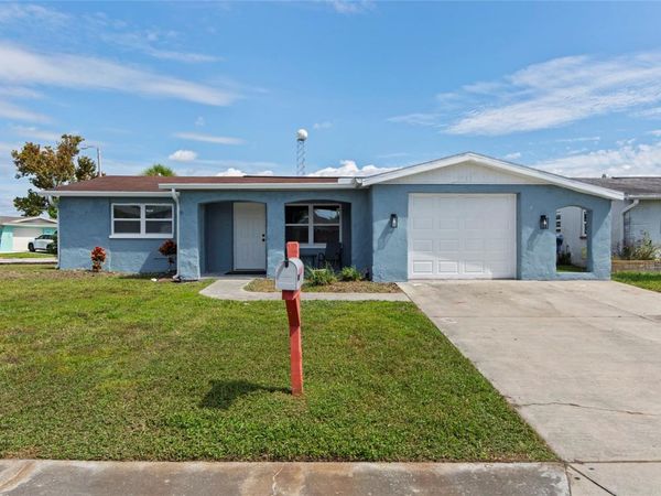 1752 FAIRFIELD STREET , HOLIDAY, FL 34691
