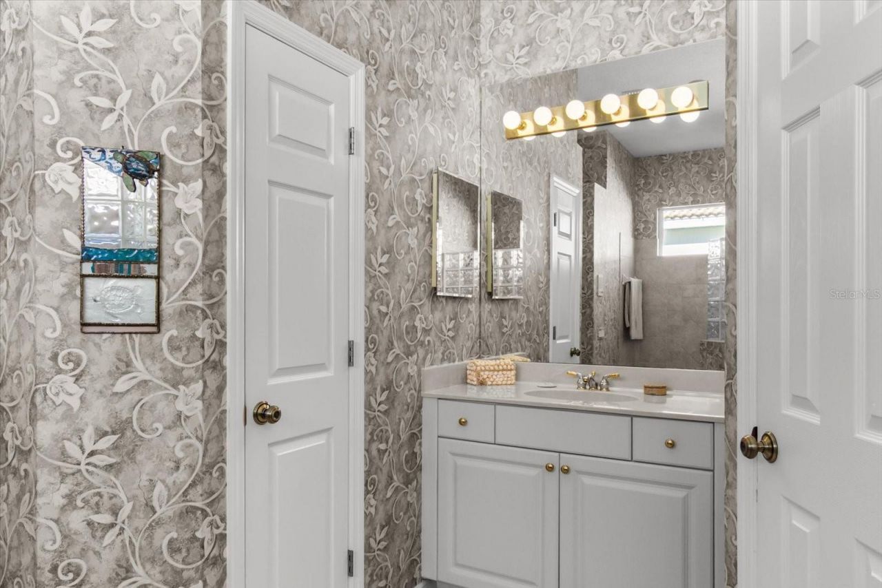 6943 Lennox Place, University Park, FL 34201 Photo