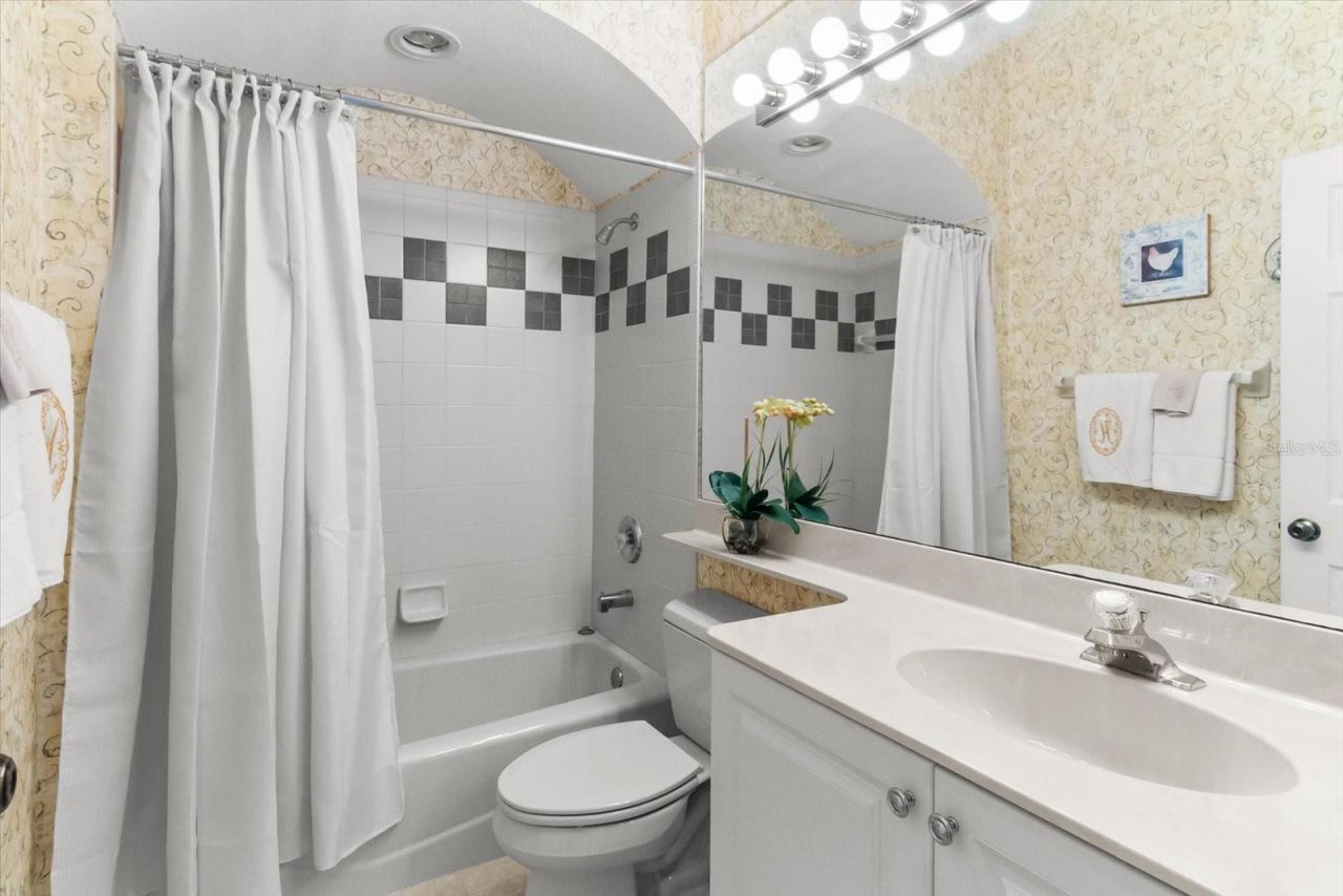 6943 Lennox Place, University Park, FL 34201 Photo