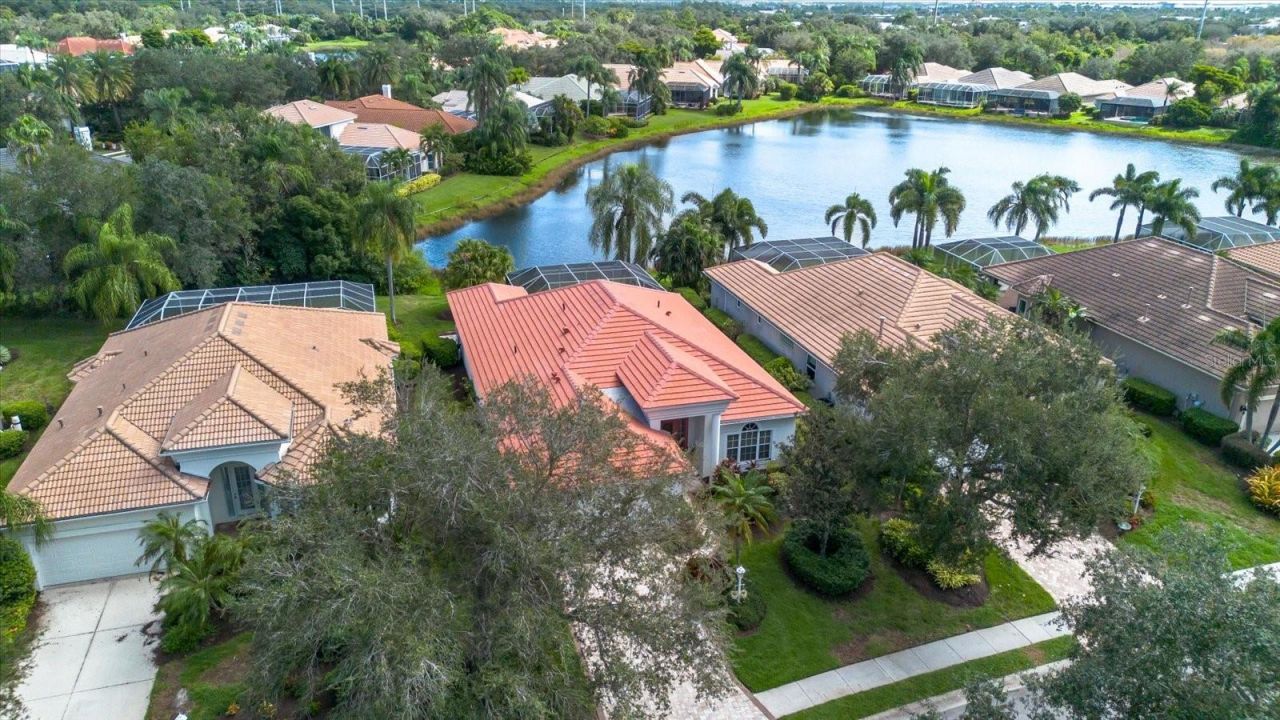 6943 Lennox Place, University Park, FL 34201 Photo