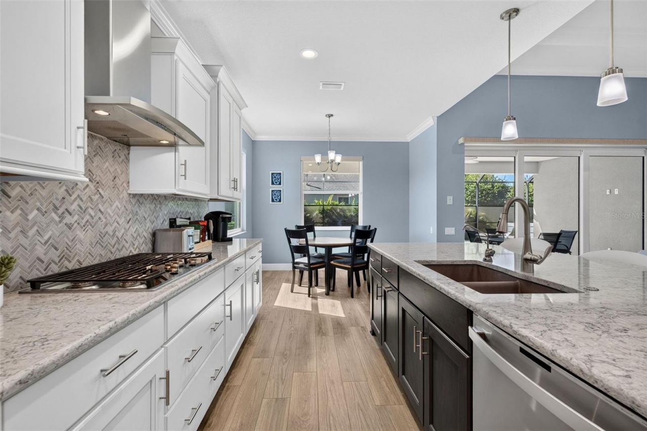 12214 Goldenrod Avenue , Bradenton, FL 34212 Photo