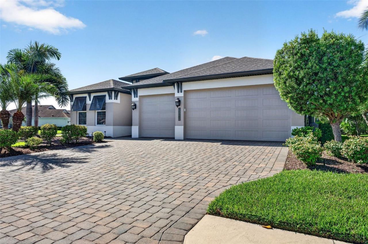 12214 Goldenrod Avenue , Bradenton, FL 34212 Photo