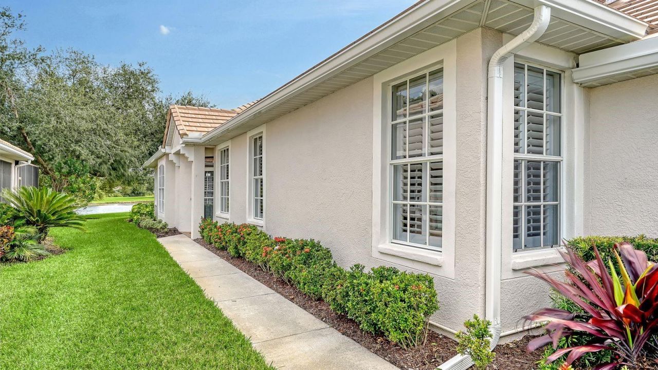 6937 Woodmore Terrace, Lakewood Ranch, FL 34202 Photo