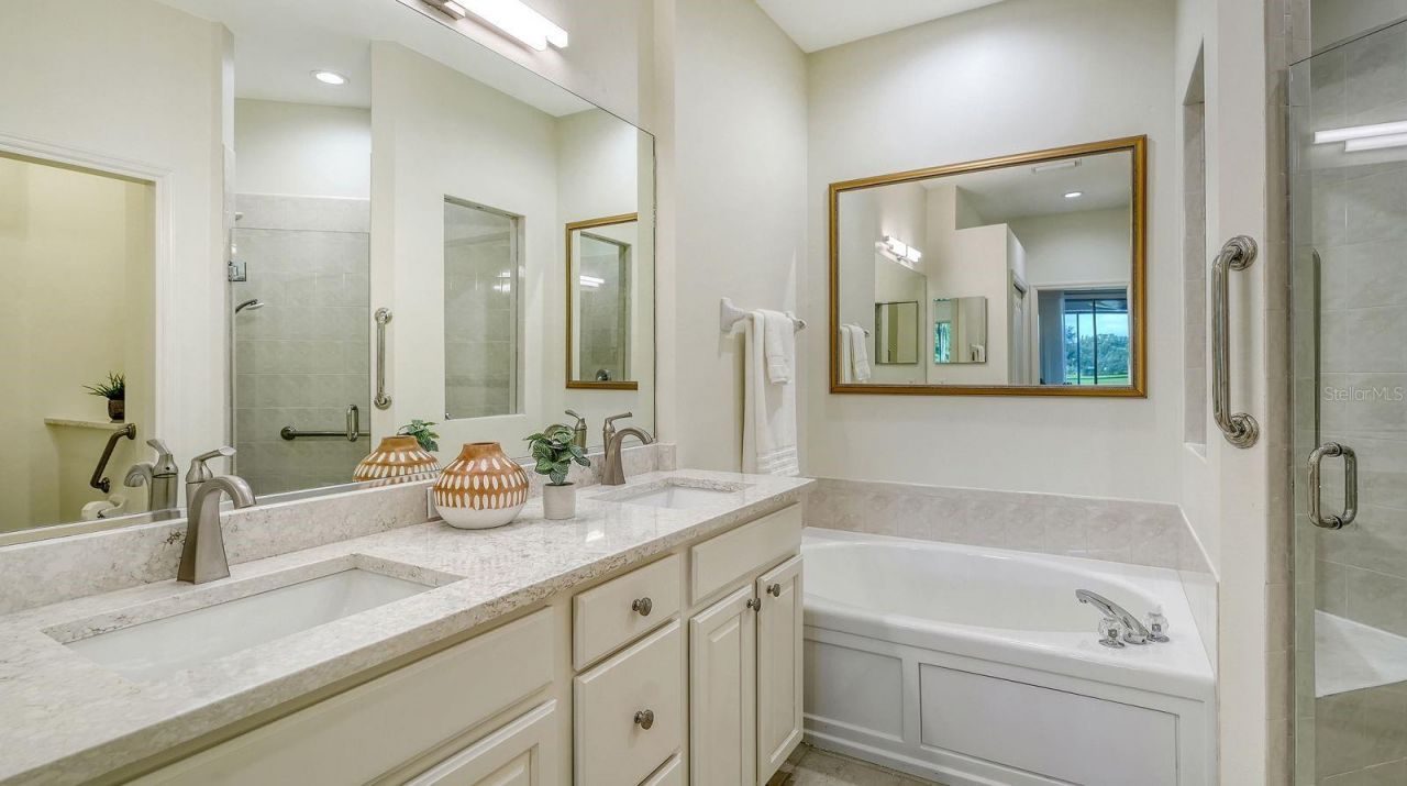 6937 Woodmore Terrace, Lakewood Ranch, FL 34202 Photo