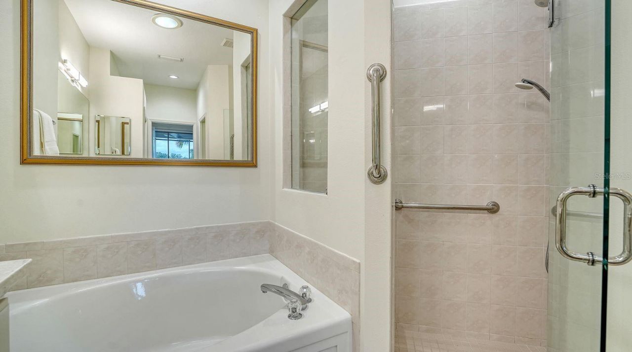 6937 Woodmore Terrace, Lakewood Ranch, FL 34202 Photo